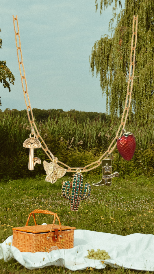 PICNIC IN THE PARK charm necklace